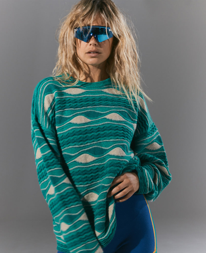 WAVE SWEATER