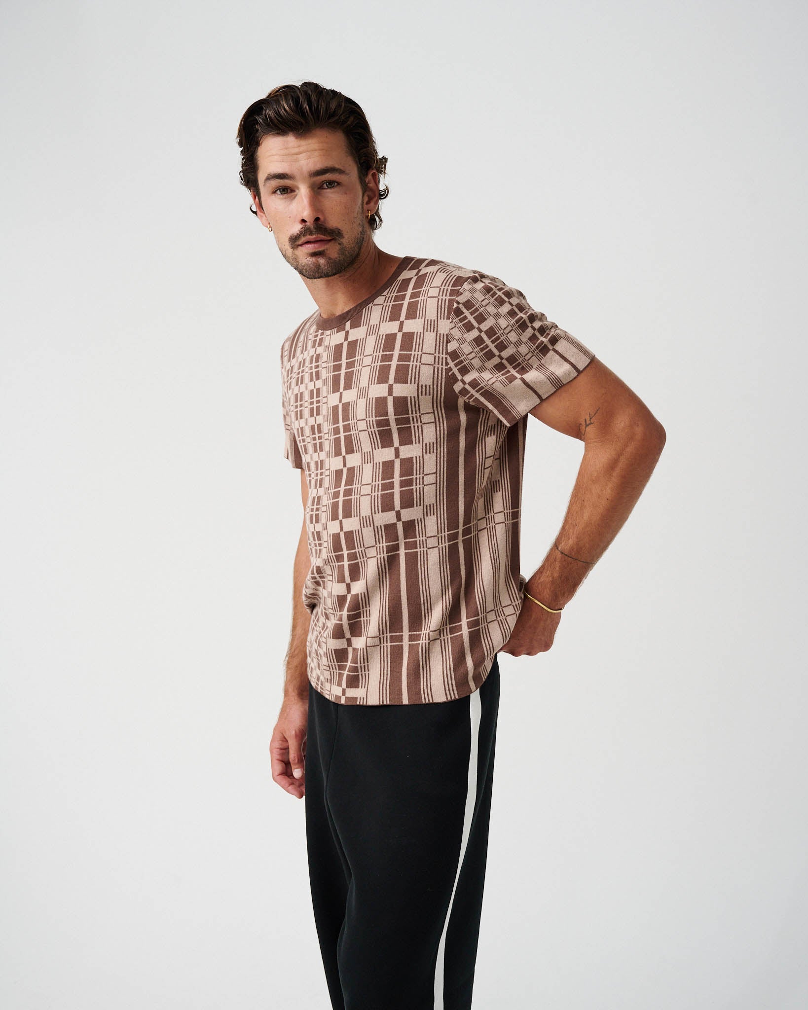 GEO TEE