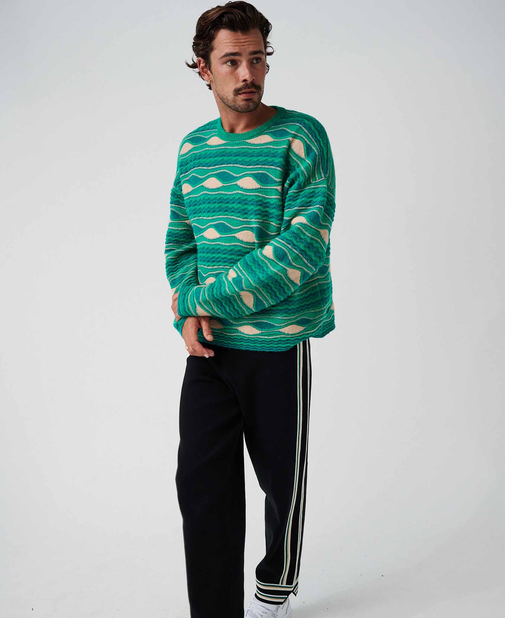 WAVE SWEATER
