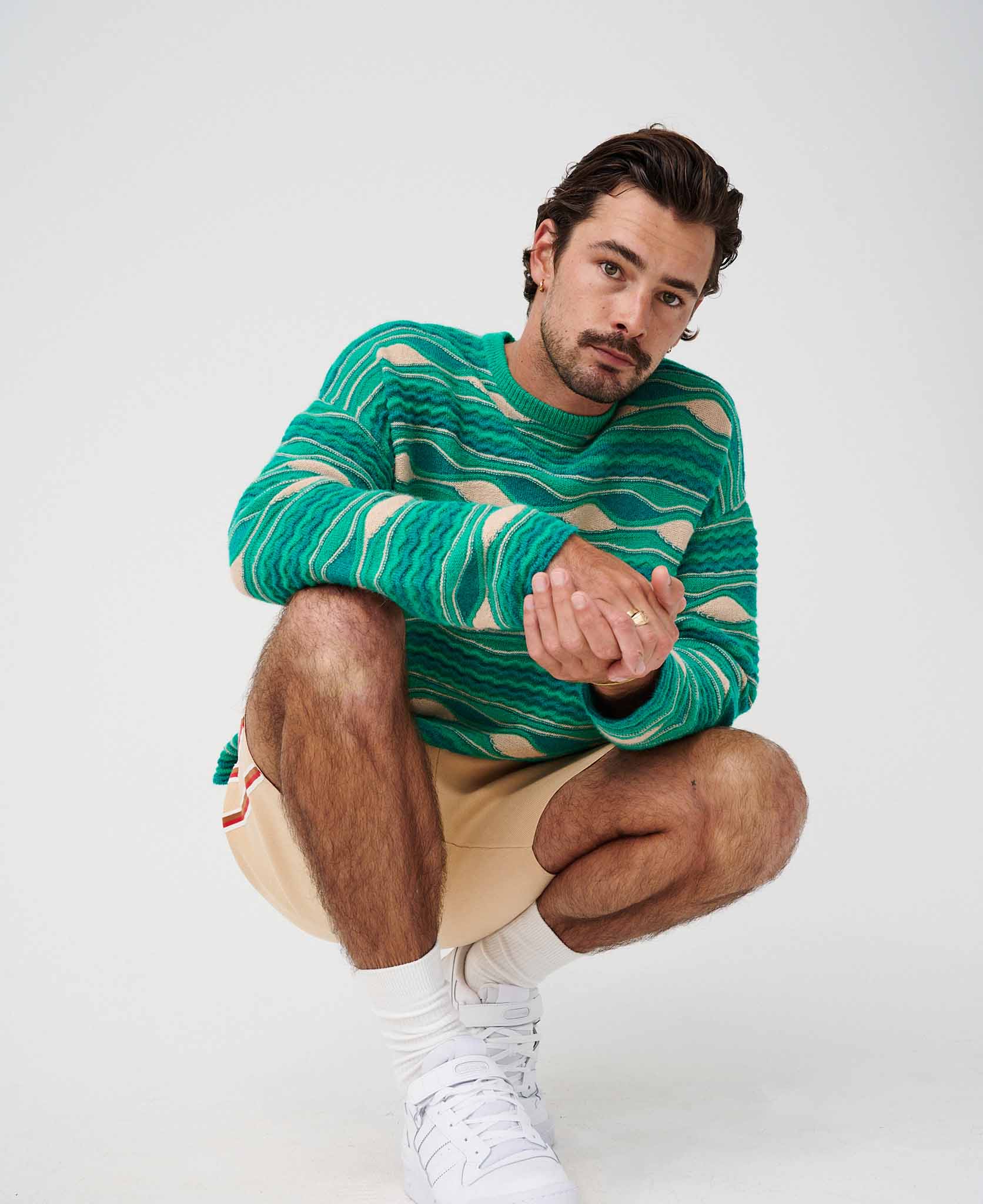 WAVE SWEATER