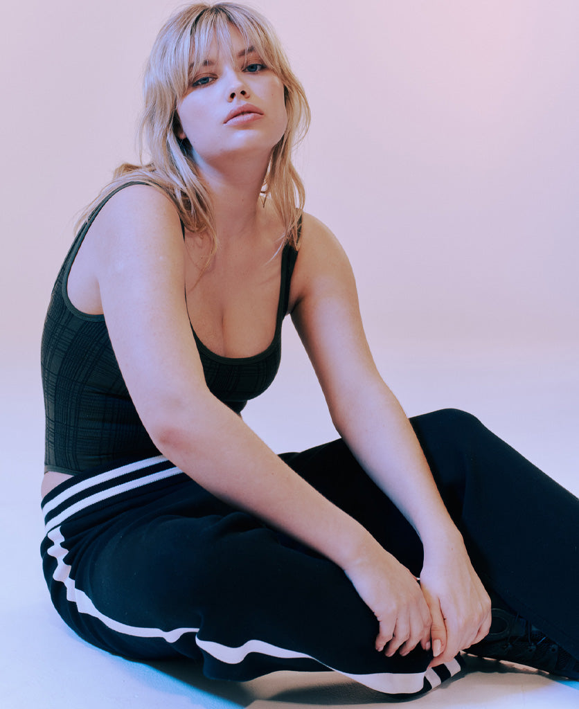 CHECK-BACK BODYSUIT