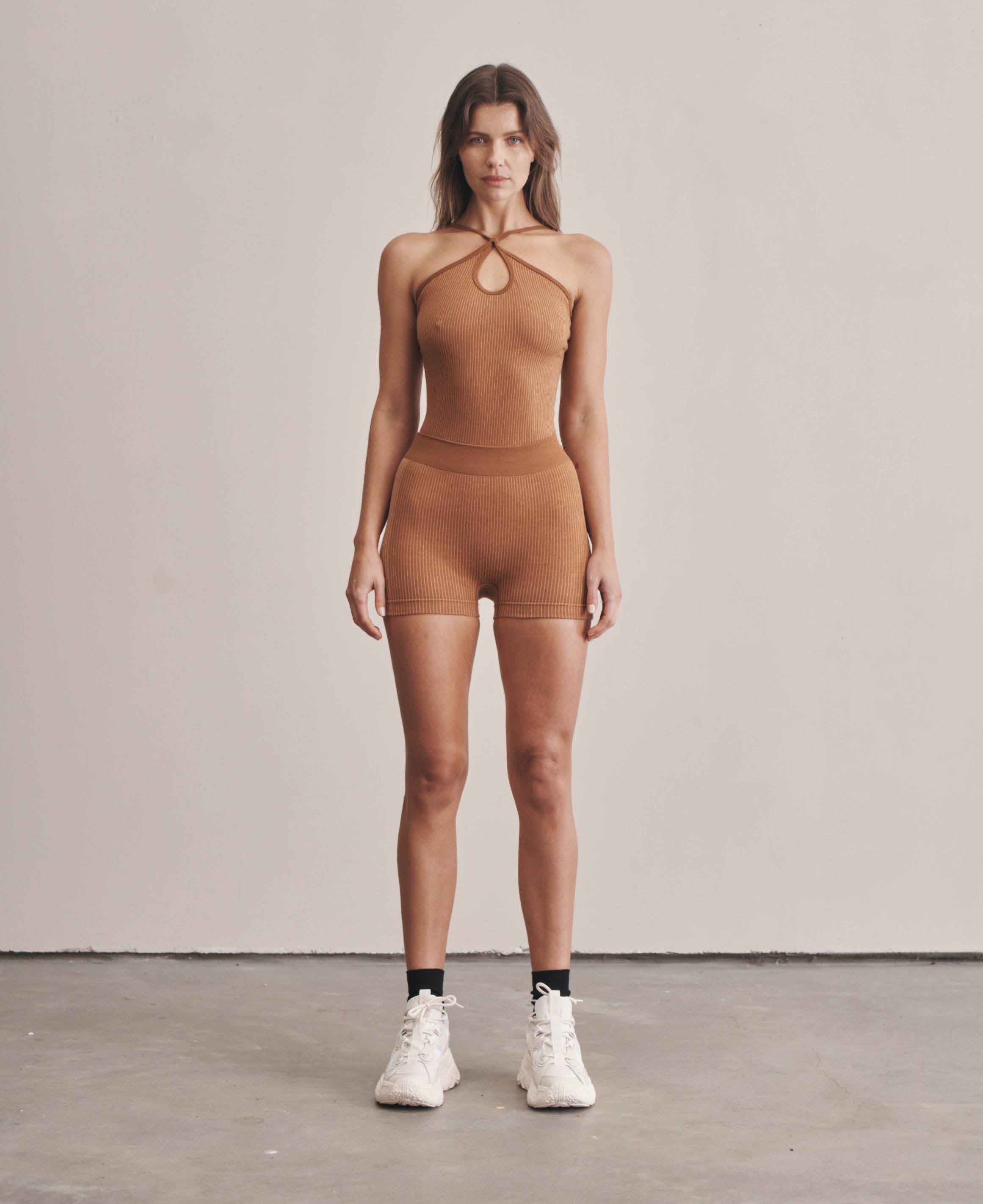 CLASSIC WOOL MICRO SHORT