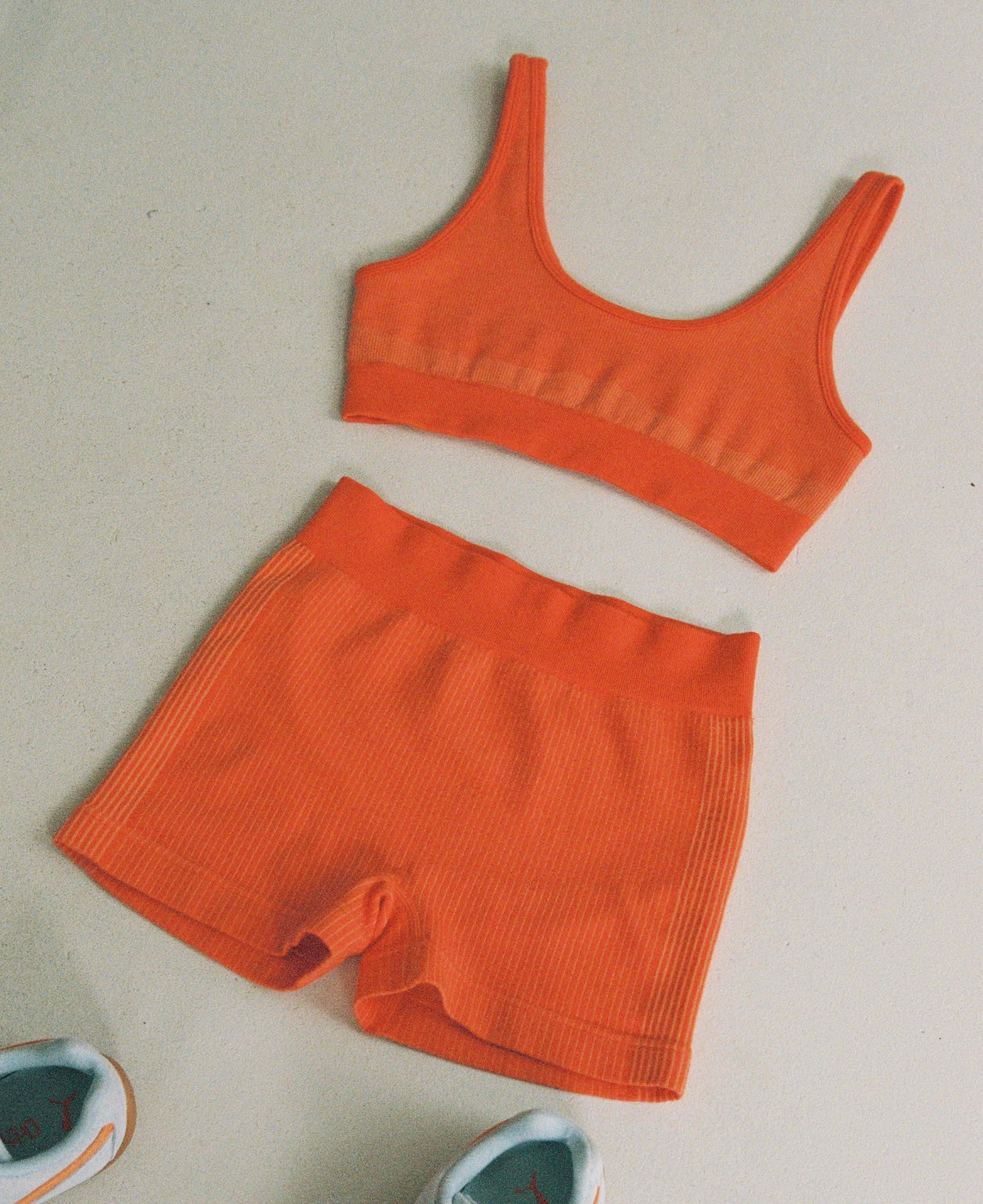 SCOOP WOOL CROP