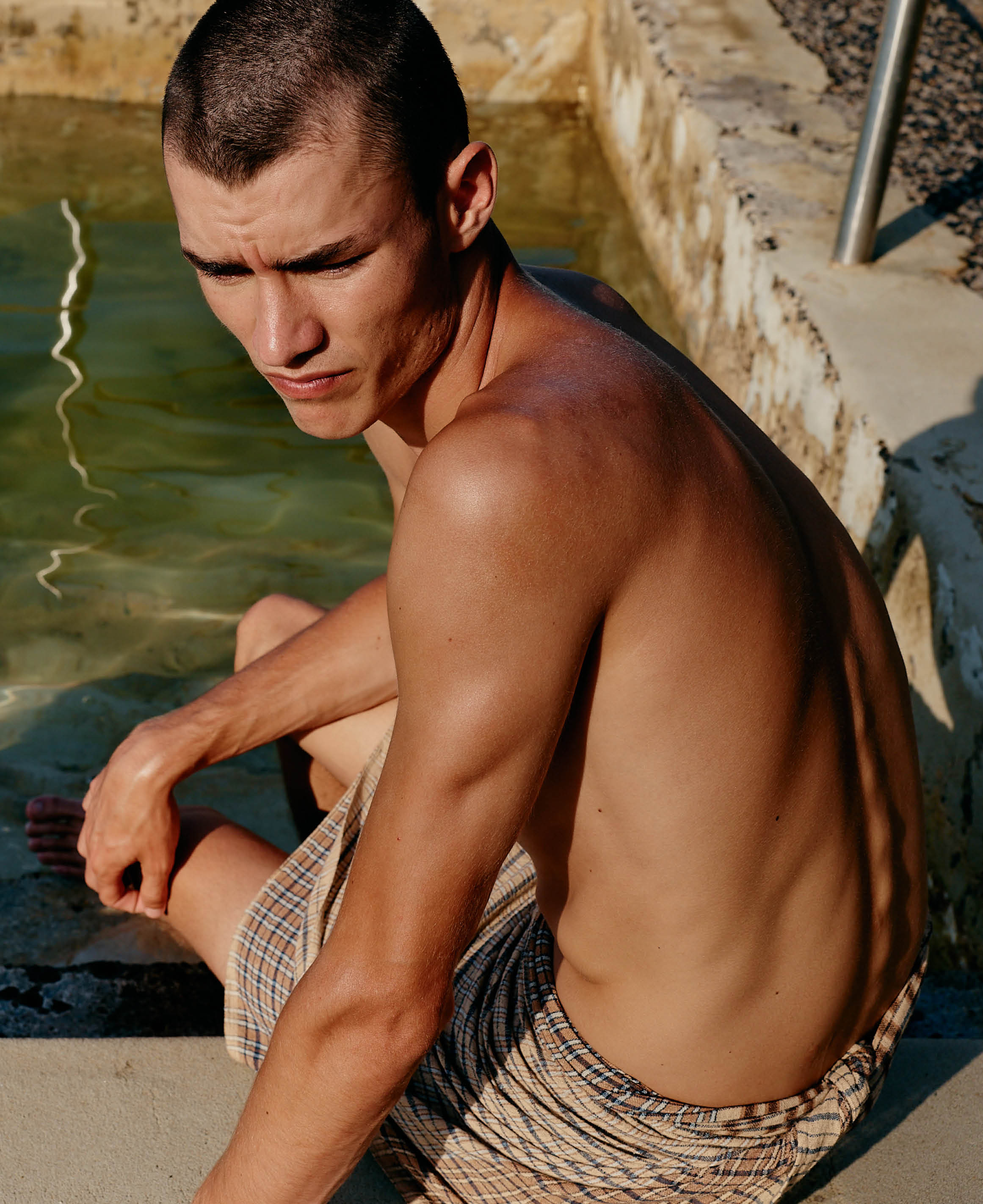MADHYA HANDLOOM SARONG
