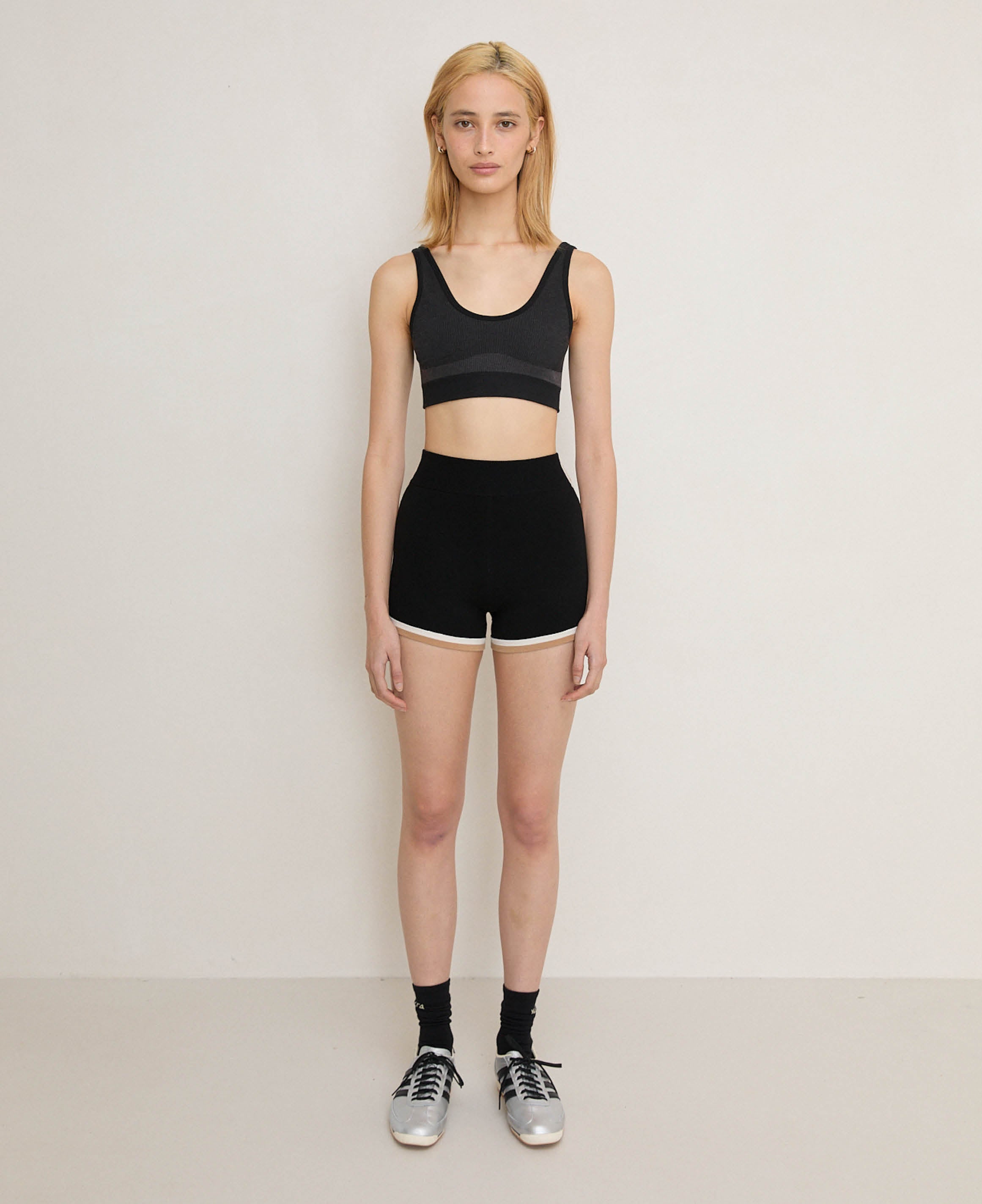 SCOOP WOOL CROP