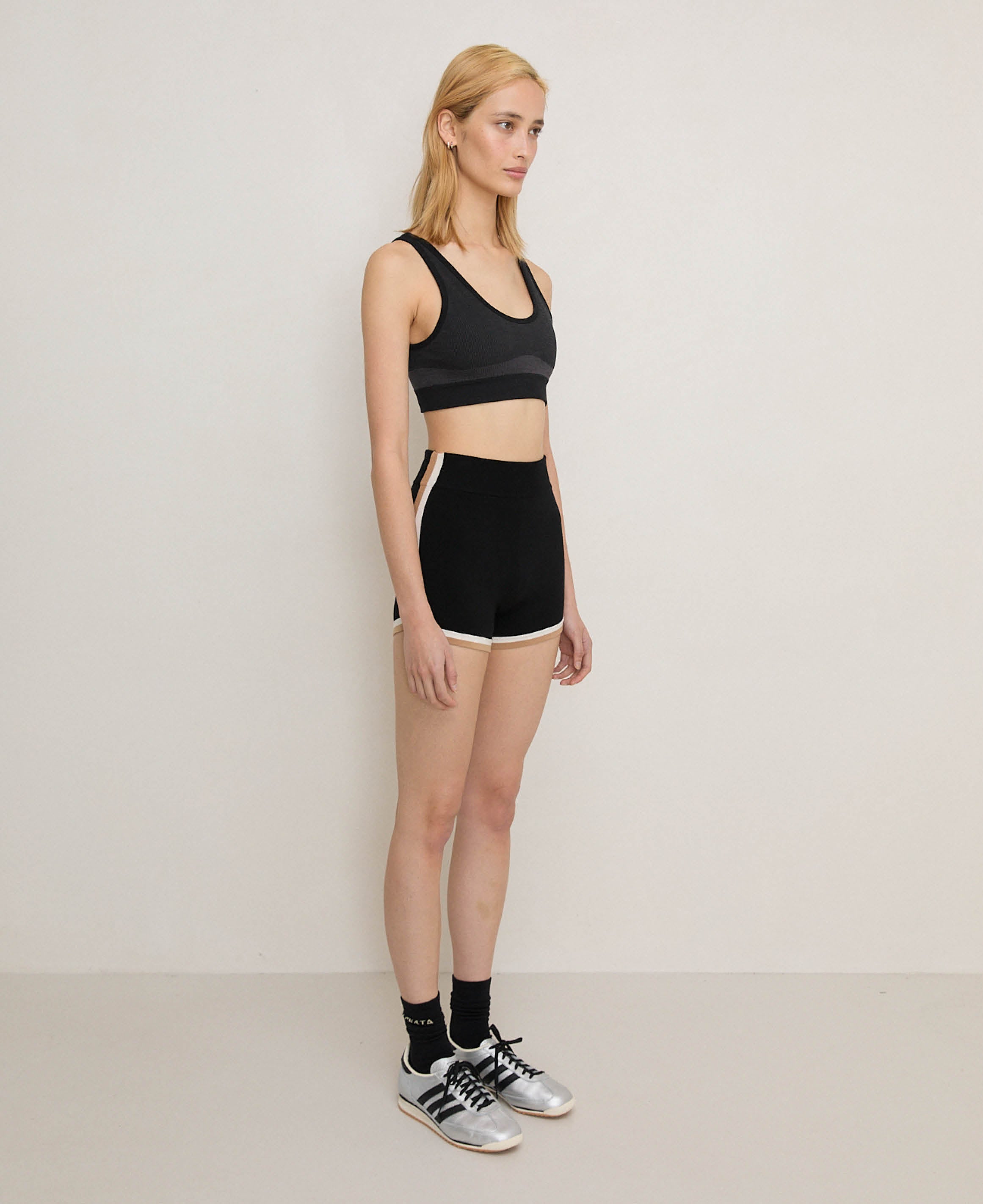 SCOOP WOOL CROP