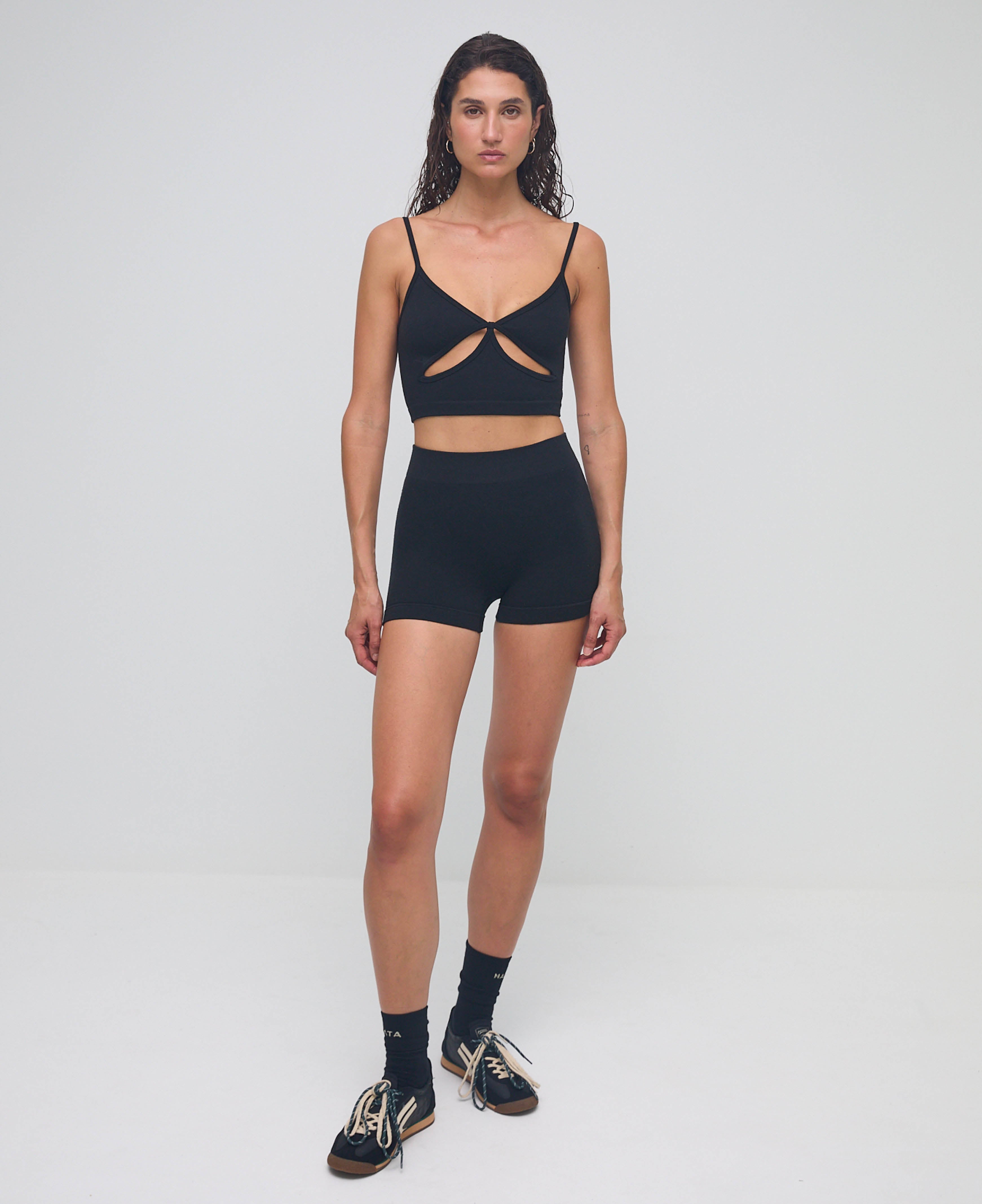 CLASSIC WOOL MICRO SHORT