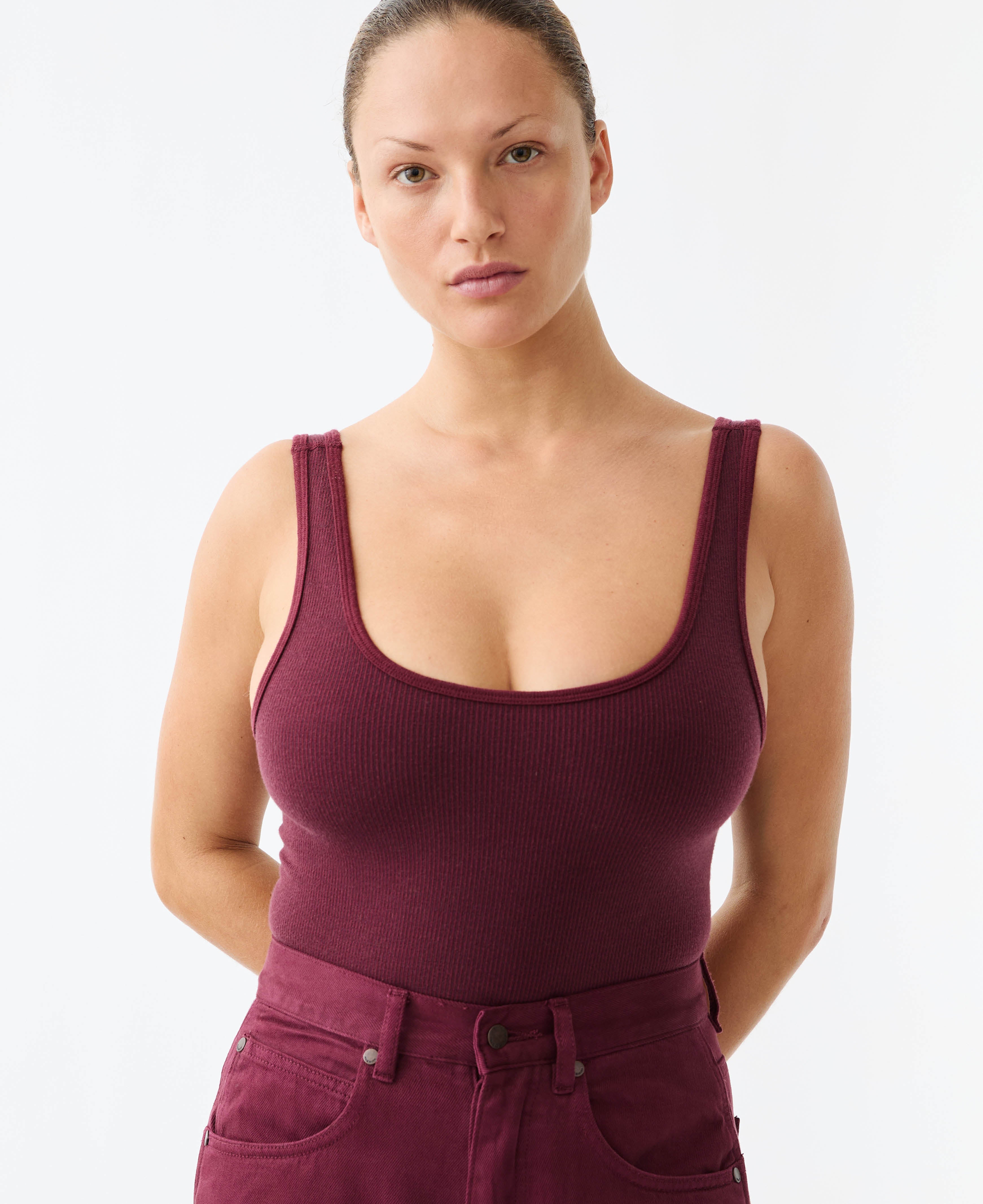 AVIKA WOOL TANK