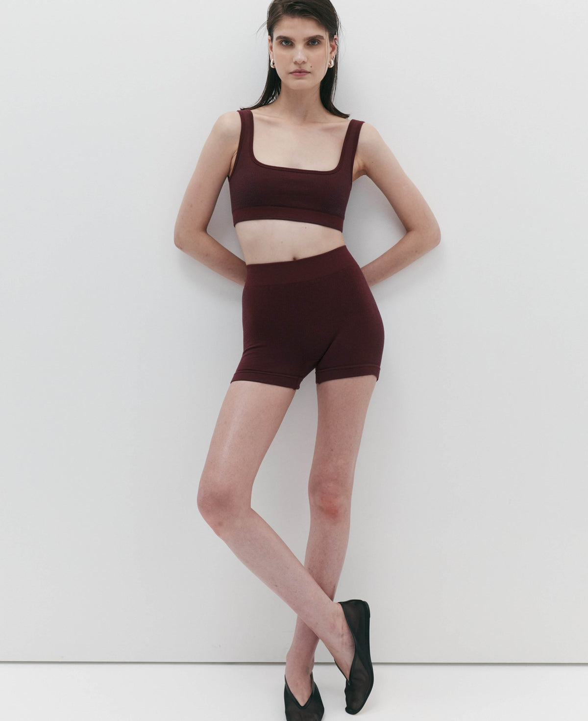 CLASSIC WOOL MICRO SHORT