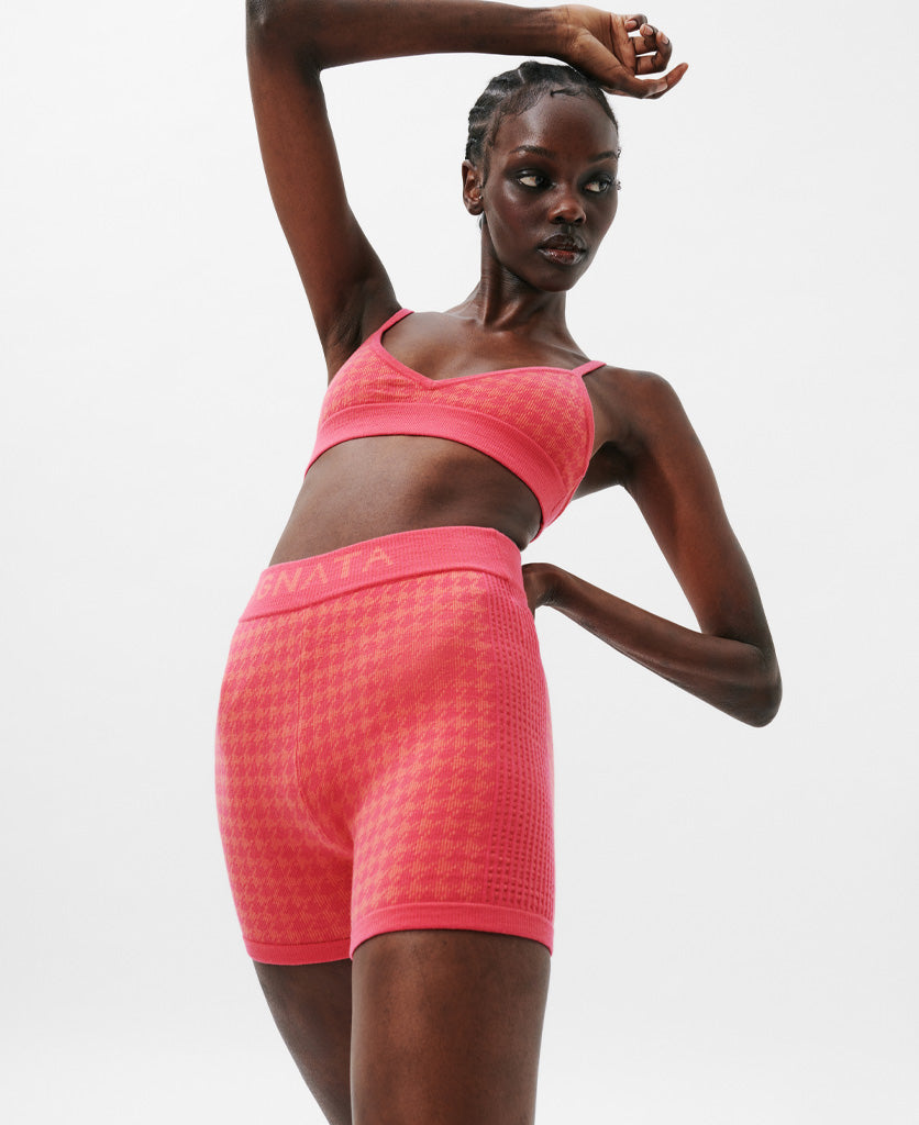 CHECKED OUT KNIT SHORT