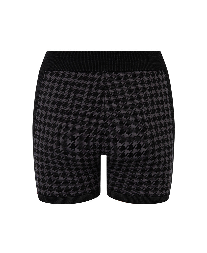 CHECKED OUT KNIT SHORT