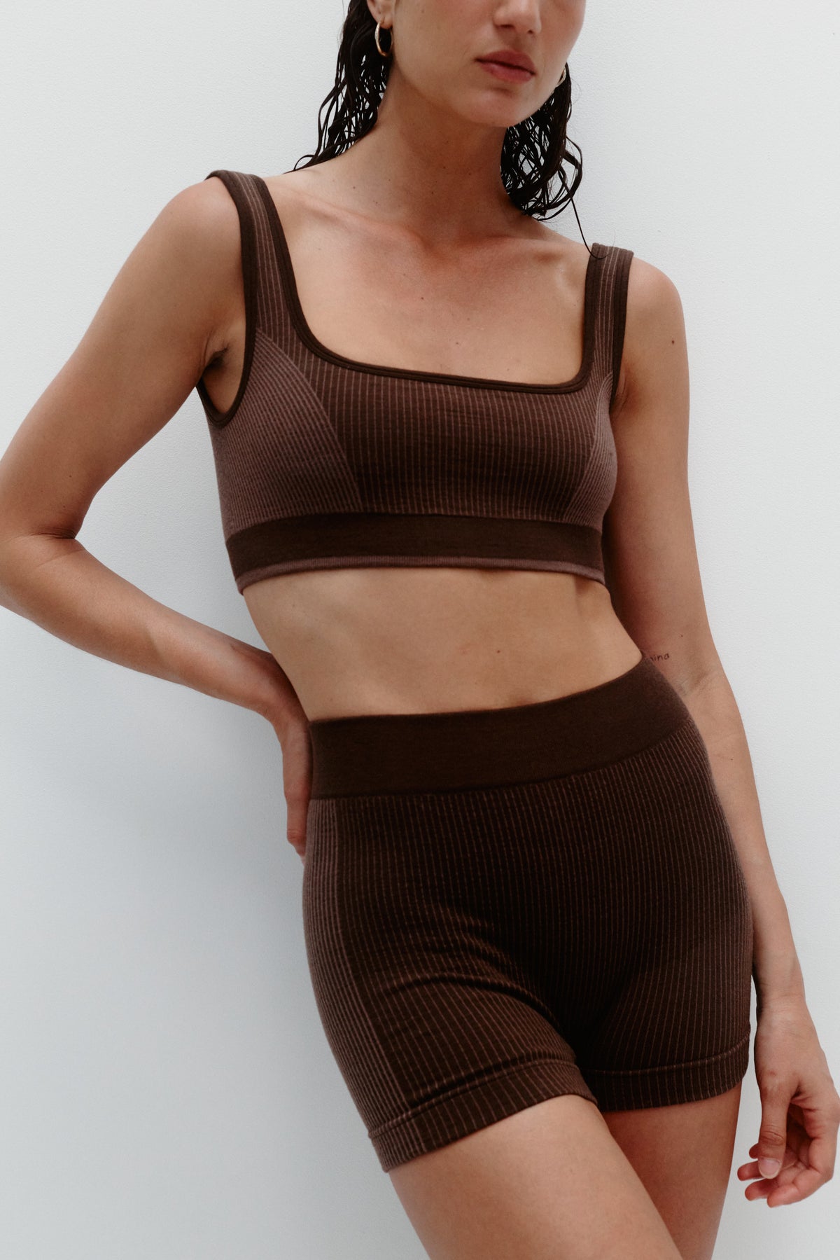 CLASSIC WOOL MICRO SHORT