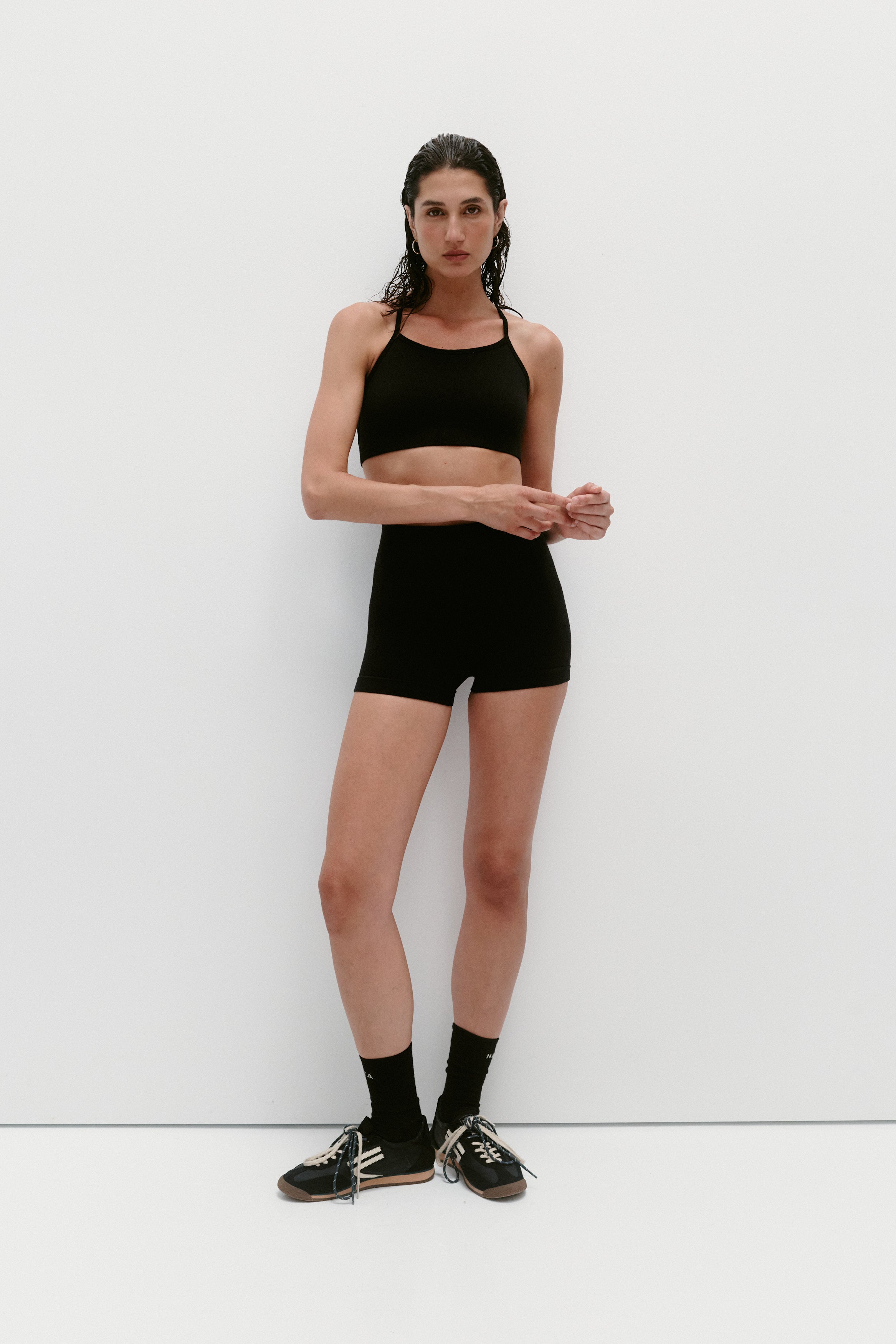 CLASSIC WOOL MICRO SHORT