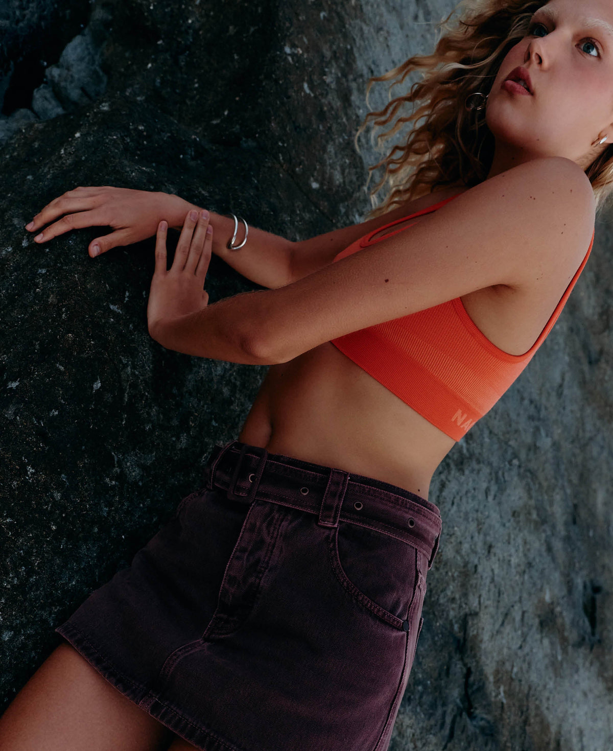 VEGETABLE DYE BELTED MINI