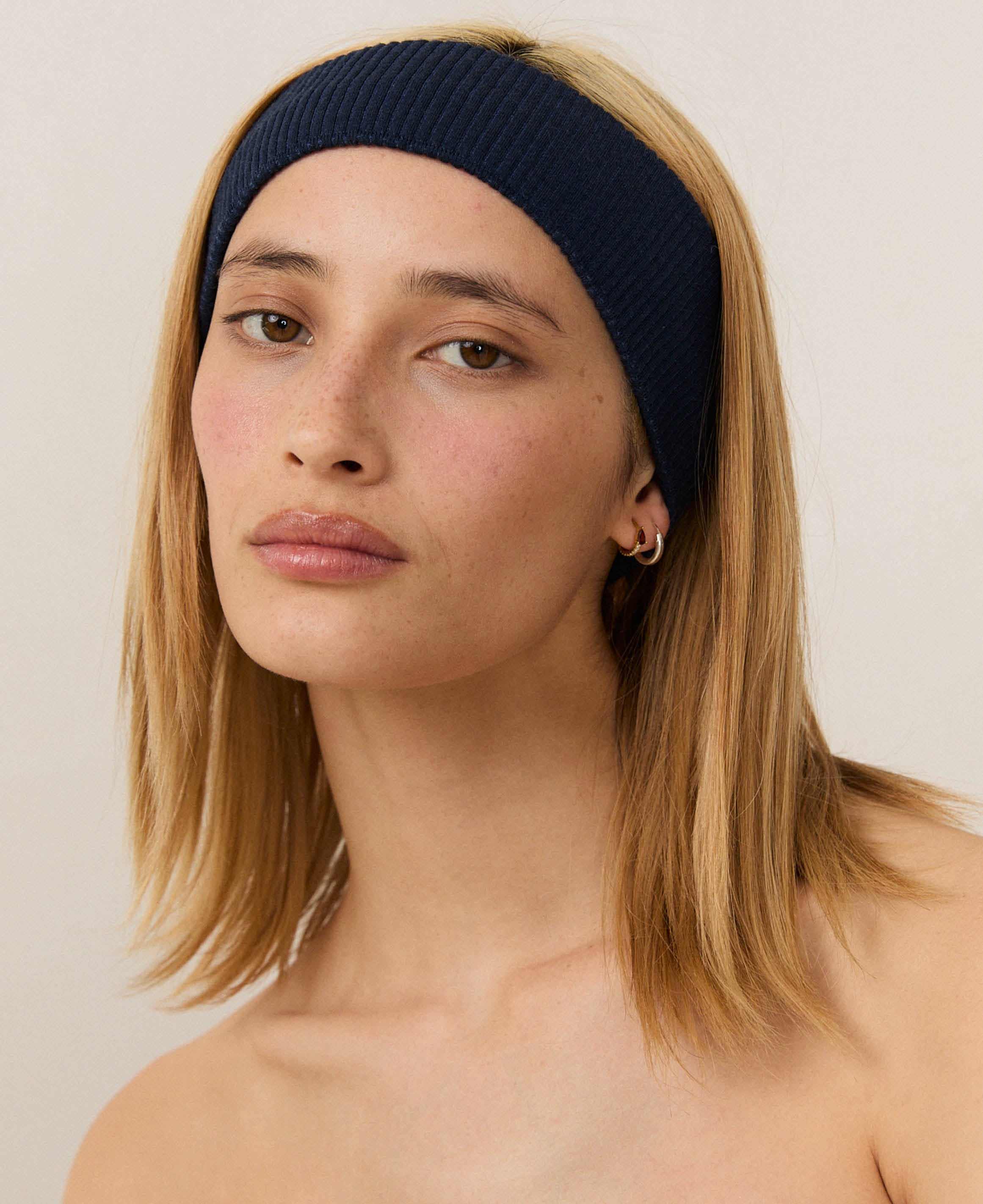 SEAMLESS HEADBAND