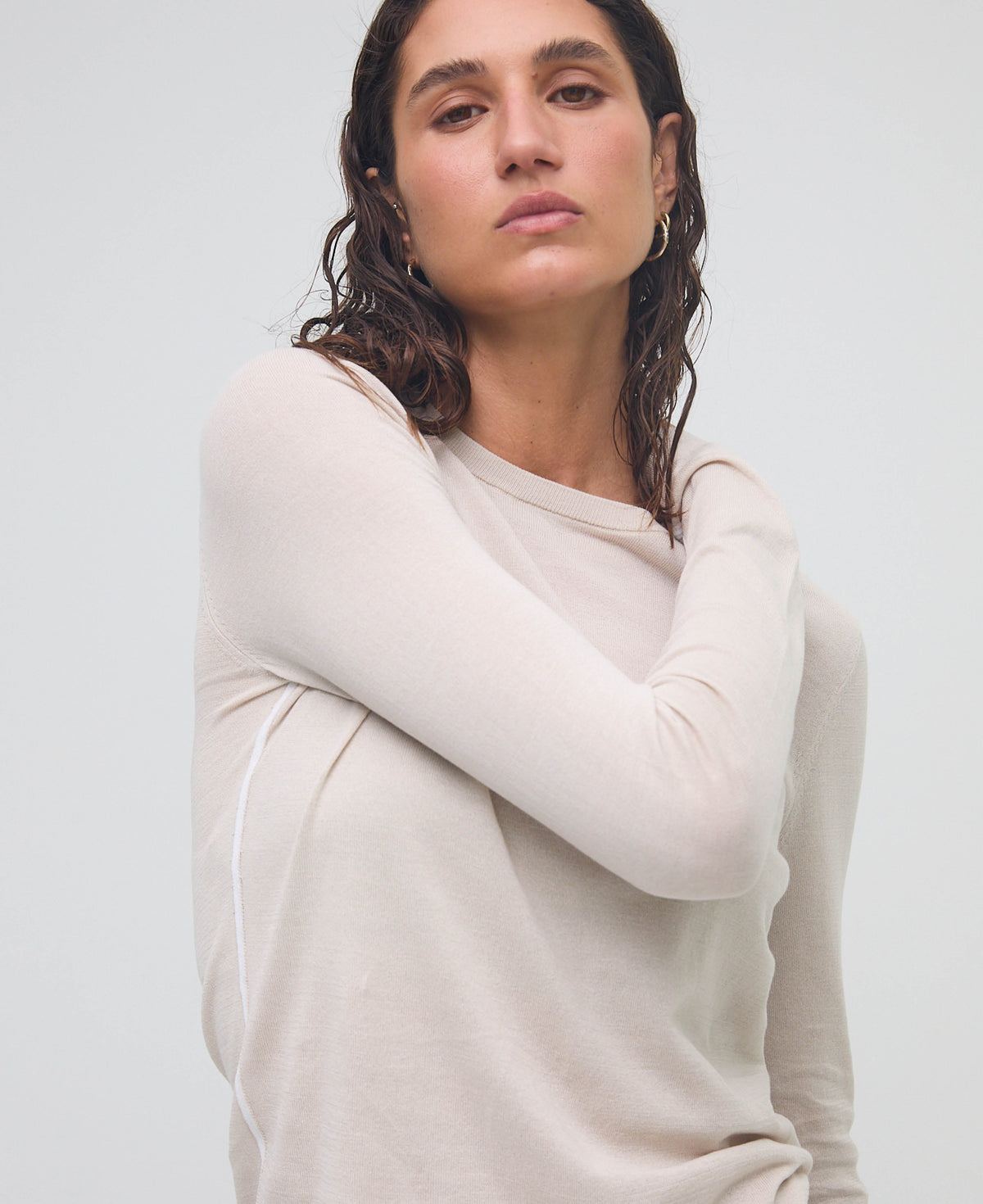 ESSENTIALS LONG SLEEVE TOP