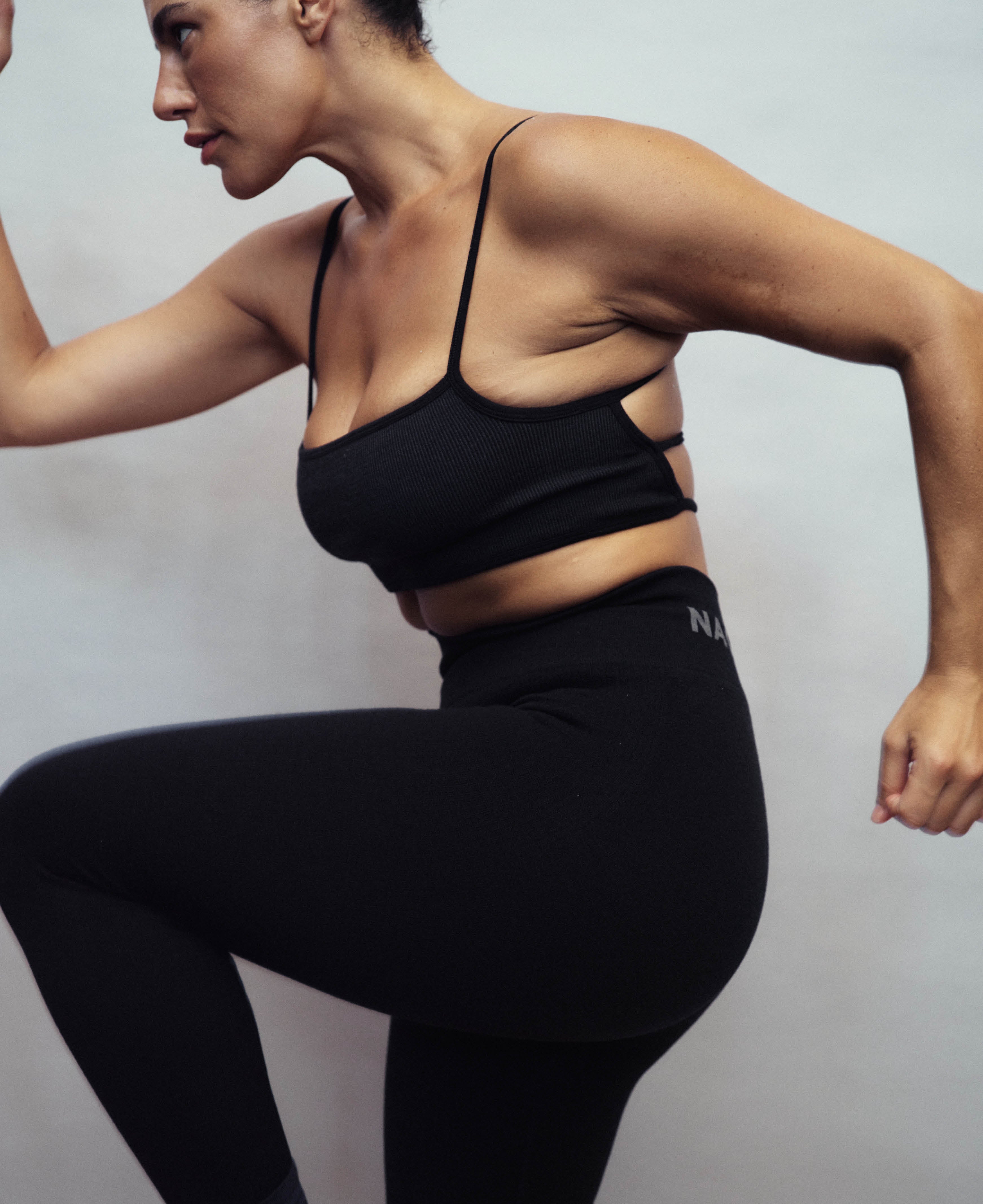 STRAP BACK WOOL BRALET