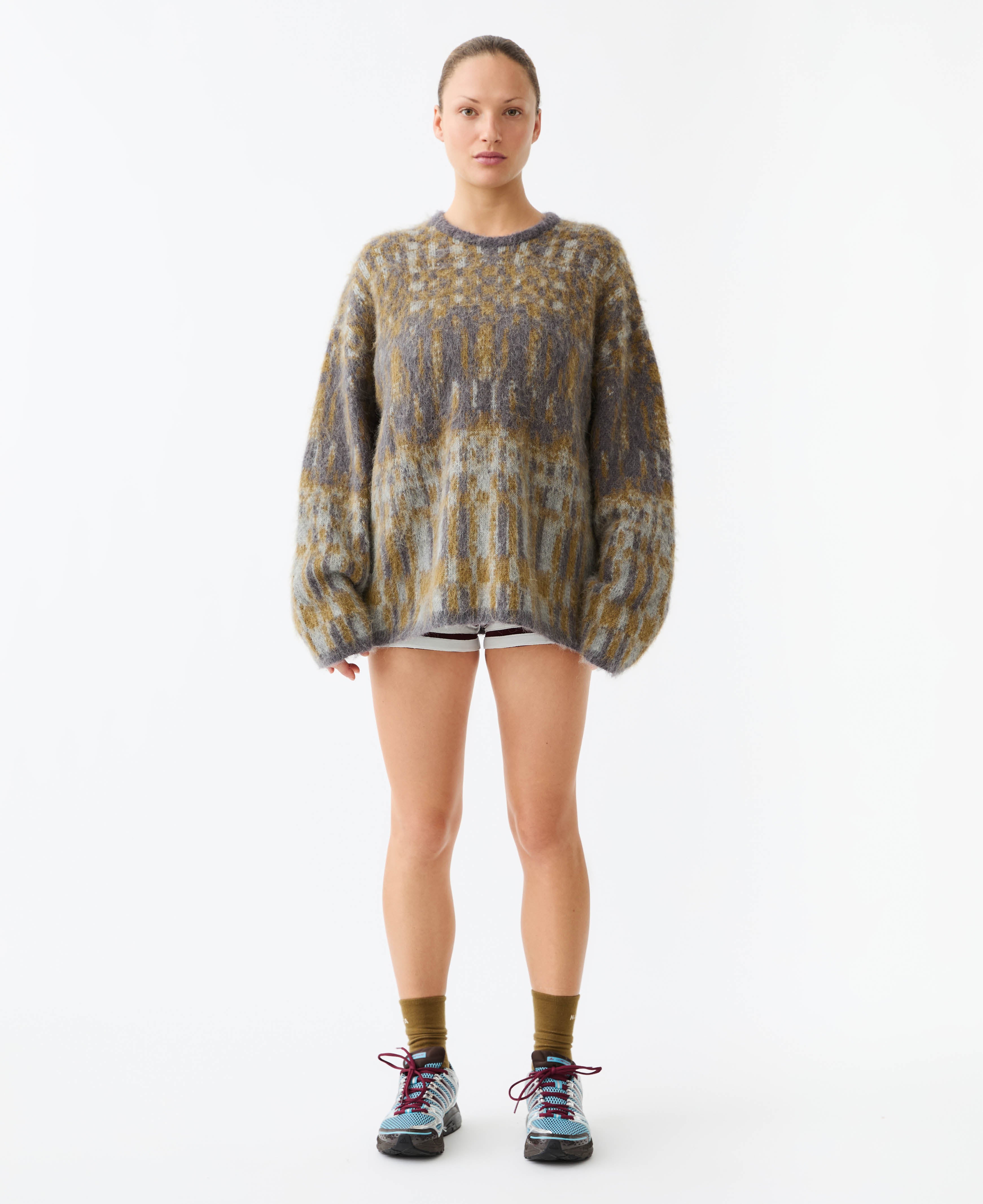 AKIRA ALPACA SWEATER