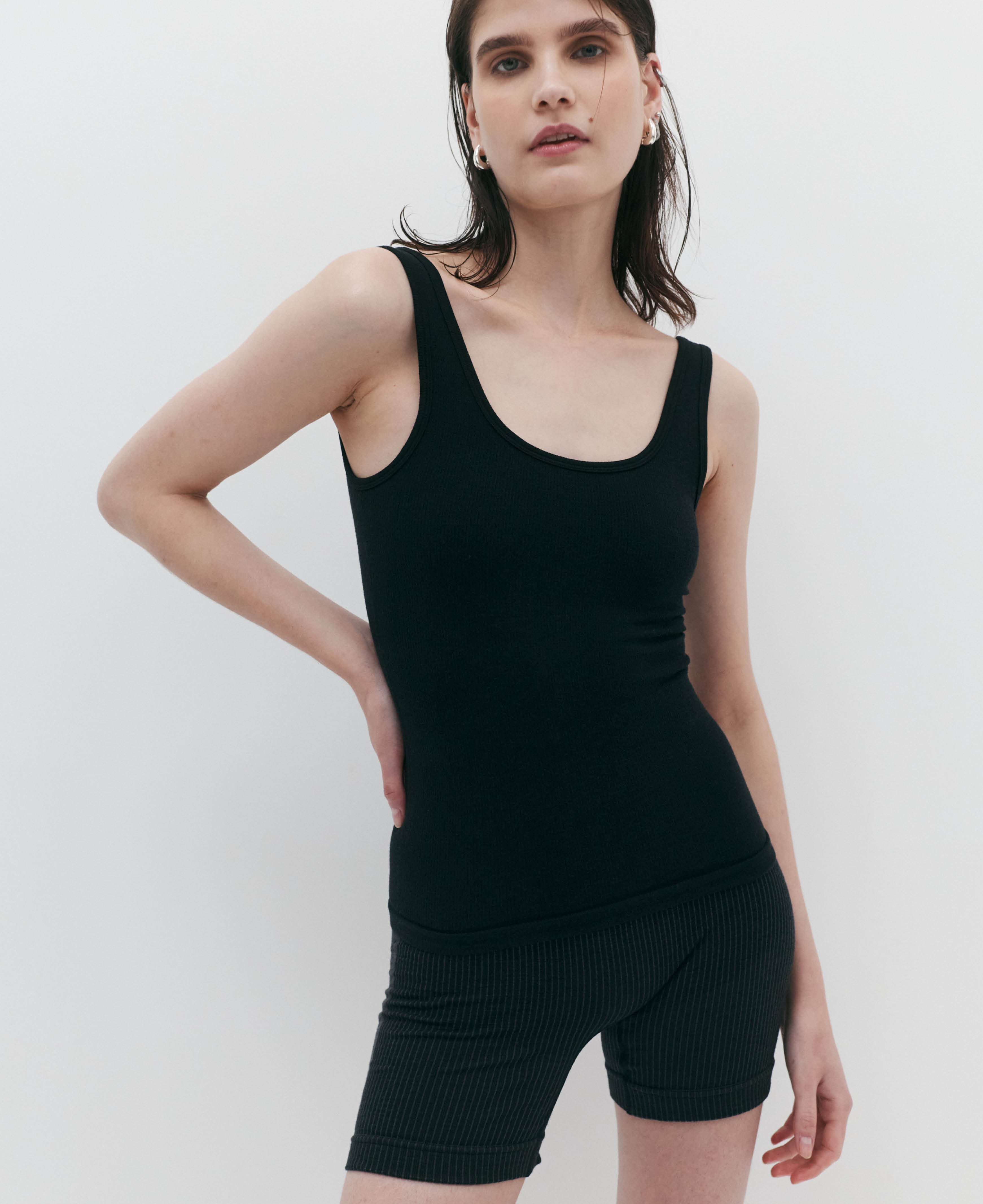 AVIKA WOOL TANK