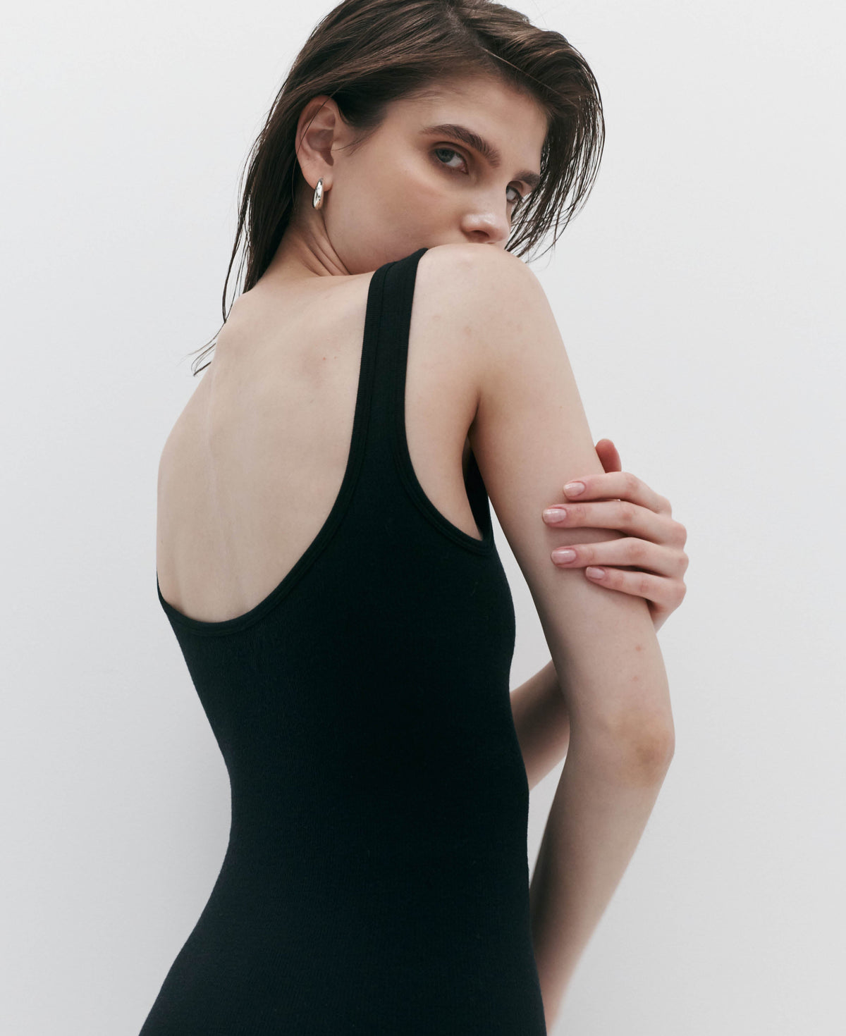 AVIKA WOOL TANK