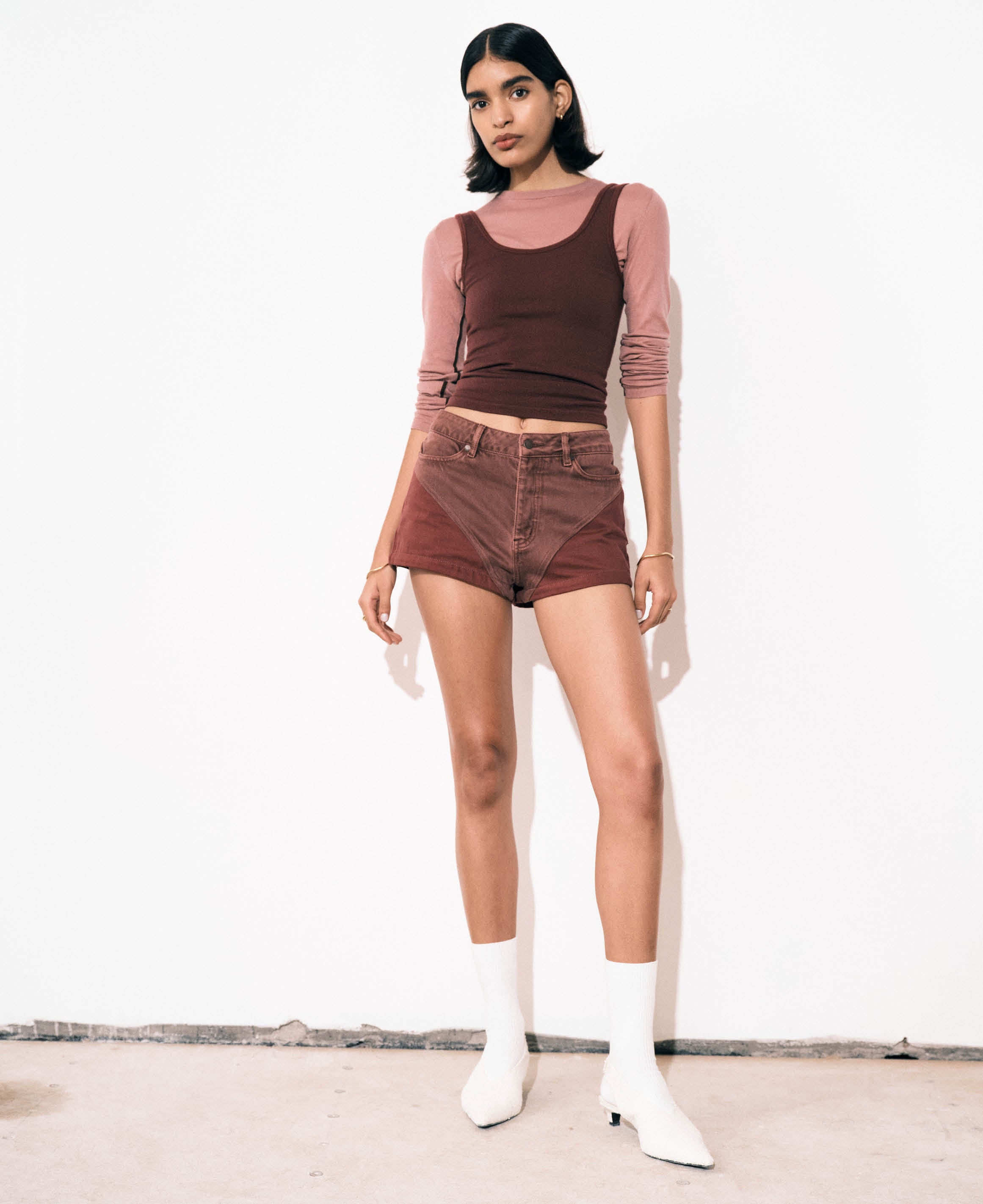 ESSENTIALS LONG SLEEVE TOP
