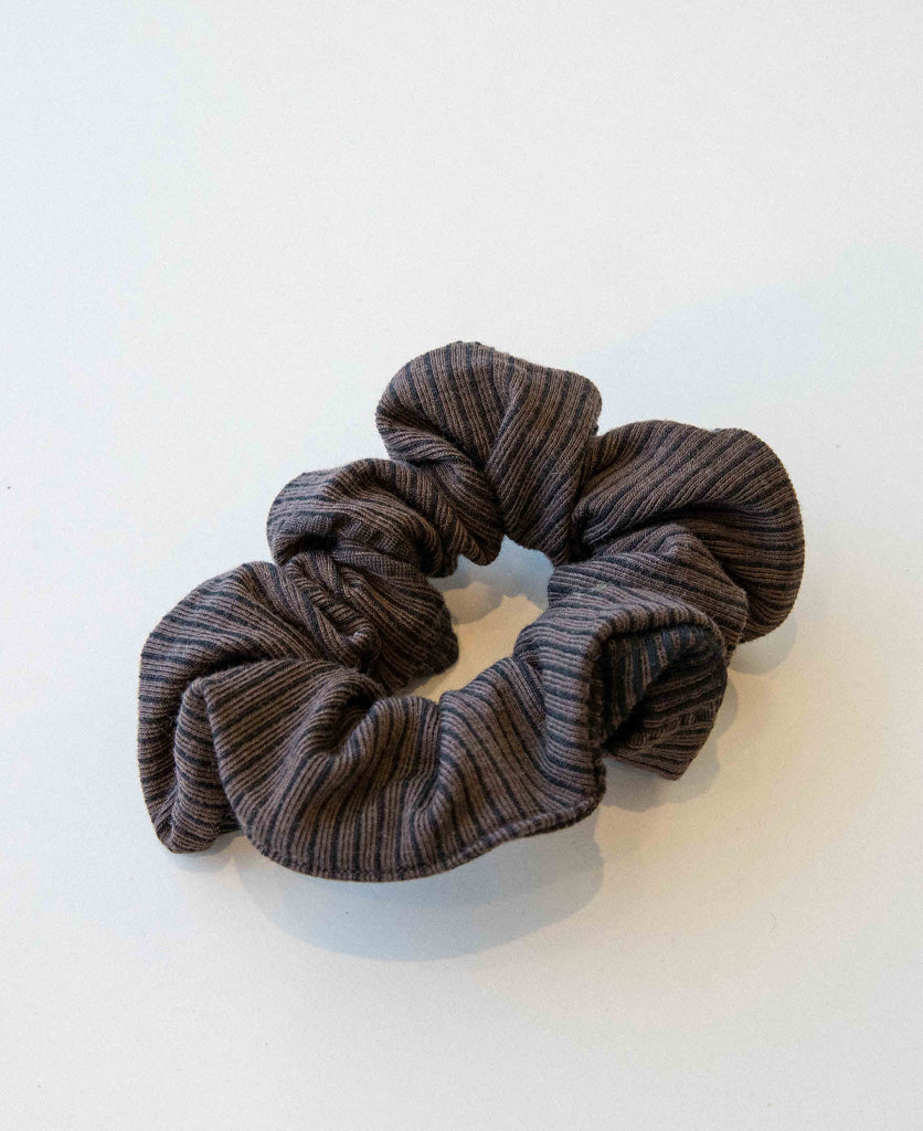 SEAMLESS SCRUNCHIE